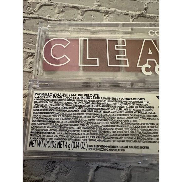 Covergirl Clean - #242 Mellow Mauve Eye Shadow Pallet - 2 included - Picture 4 of 4